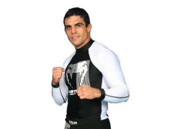 Venum Rush Guard Long Sleeve